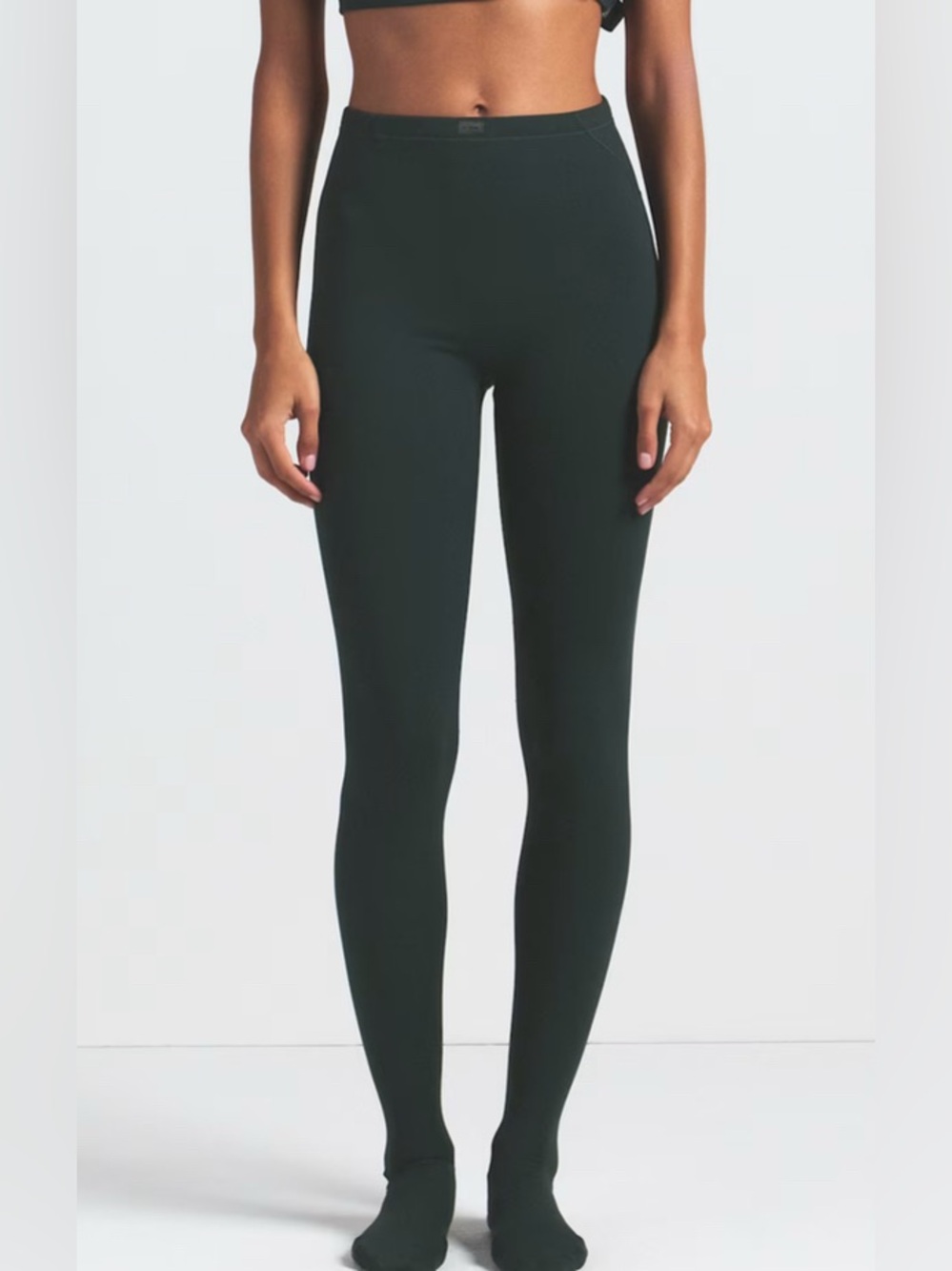 Skims X Nike Women's High-Waisted Footsie Grip Leggings Green Size Medium NWT